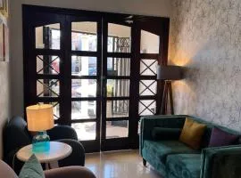 Hotel Arribo