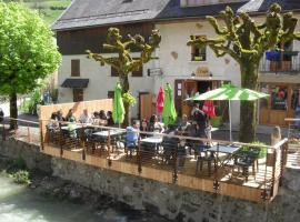 GITE AUBERGE L'HERBE TENDRE, מלון בSaint-Pierre-dʼEntremont