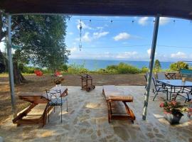 Sklavenitis panoramic view beach apartments, hotel v mestu Astrakeri