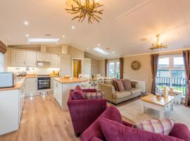 St Tinney Farm Cornish Cottages & Lodges, a tranquil base only 10 minutes from the beach