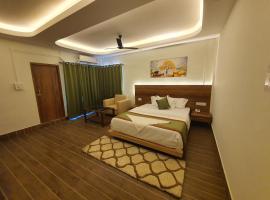 HOTEL DEO VOLENTE، فندق في Sivasagar