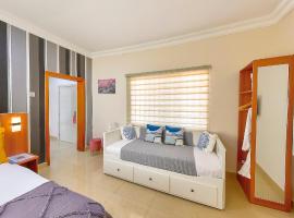 Maya Villa, five-star hotel in Oyibi