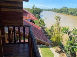 Floor river view – hotel w mieście Cat Tien
