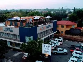 Acorn Lodge & SKYDECK