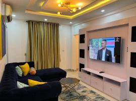 Exquisite 2-Bedroom Apt in Oniru, holiday rental in Lagos