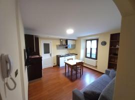 Appartamento Sophie LT, apartment in Santa Maria Maggiore