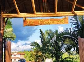 La Madremonte: Filandia şehrinde bir pansiyon