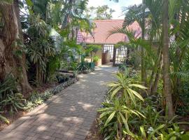Marula Gardens, hotel blizu znamenitosti Lake Eteza, Mtubatuba