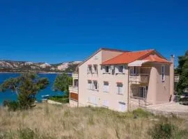 Apartmani Kaštel