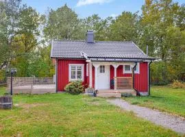 Awesome Home In Läckeby With Kitchen