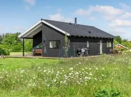 Amazing Home In Fllenslev With Wifi And 3 Bedrooms