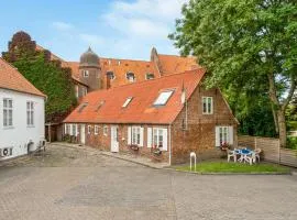 4 Bedroom Lovely Home In Tønder