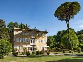 Coselli 's Collection. Luxury Villas Rental