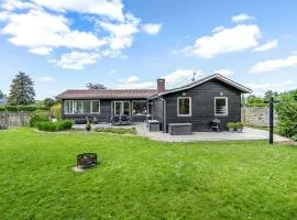 Stunning Home In Slagelse With Kitchen