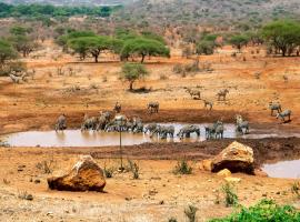 Kilaguni Serena Safari Lodge, cabin in Tsavo