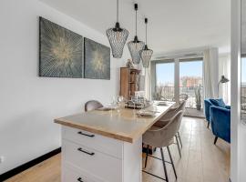 Chlebova - Riverside View Terrace, Free Parking, Gym & Kidsplay by Downtown Apartments