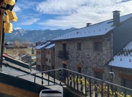 Ático con encanto en Bellver de Cerdanya, holiday rental in Bellver de Cerdanya 