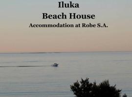Iluka Beach House,Robe- stunning ocean views.，羅布的飯店