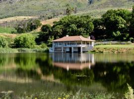 The Boathouse at Oakhurst Olives, hotel near Die Hel Natural Pool, Tulbagh