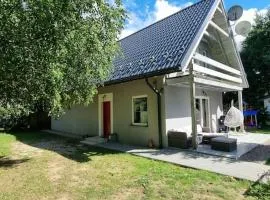 Dom w lesie nad morzem Ustka, Redwanki ,