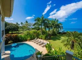 Beachfront Potrero - nice 7-BR villa, private cook included - Casa Royal