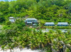 Paradise Chalets Yoga & Wellness, hotell sihtkohas Takamaka