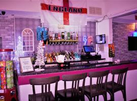 MyRoomz Hollingdales Hotel, hotel in Blackpool