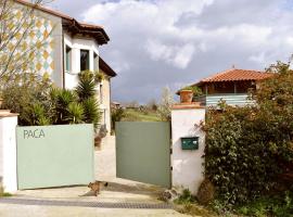 PACA casa rural. Arts and Landscape in Asturias – gospodarstwo wiejskie w mieście Gijón