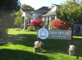The KirkHouse Bed and Breakfast, B&B in Friday Harbor