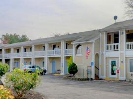 Classic Inn, hotel a Saco