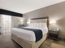 Best Western St Catharines Hotel & Conference Centre, хотел в Сент Катаринс