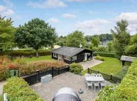 3 Bedroom Amazing Home In Aabenraa