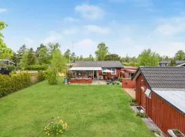 3 Bedroom Stunning Home In Gedser