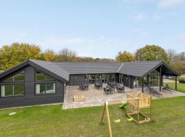 Gorgeous Home In Sydals With Kitchen, hotel in Sarup