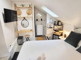 Chambre - Bed & Breakfast - Plage 50m - Résidence, hotel en Saint-Malo