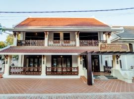 Lux Hotel, cheap hotel in Luang Prabang