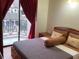 Suria coLiving Hostel, отель в городе Танах-Рата