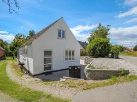 Lovely Apartment In Samsø With Wifi