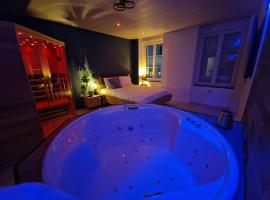 Bulles Emotions, hotel with jacuzzis in Arbois