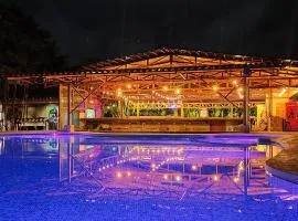 Arenal Backpackers Resort, 5-зезочный оел фортуне