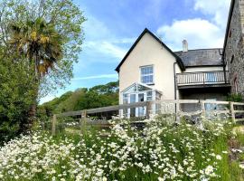 BISHOPS TAWTON OVERTON HOUSE 2 Bedrooms, vacation home in Bishops Tawton