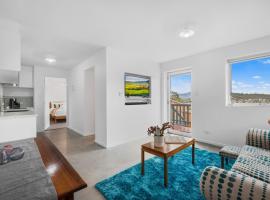 Cosy Cottesloe - 2 Bedroom Unit - Free Parking - Free WIFI、Lindisfarneのアパートメント