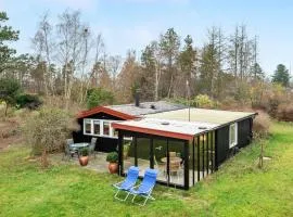 2 Bedroom Cozy Home In Jægerspris