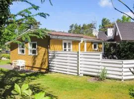 2 Bedroom Stunning Home In Nexø