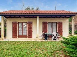 2 Bedroom Amazing Home In Sarrecave