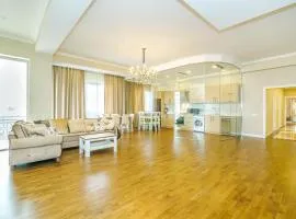 Buta Palace Luxury House
