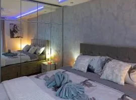 ENNA - new and cosy with private PARKING