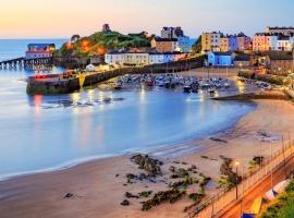 Sea Crest, Beautiful home in Tenby with sea views, hotell i Pembrokeshire