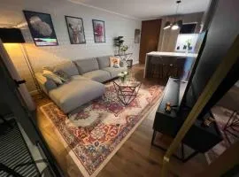 Luxury apartment 33th floor luxury district
