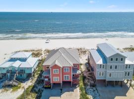 Inheritance Delayed Beach House Suite B - Stunning NEW LISTING, holiday home in Fort Morgan